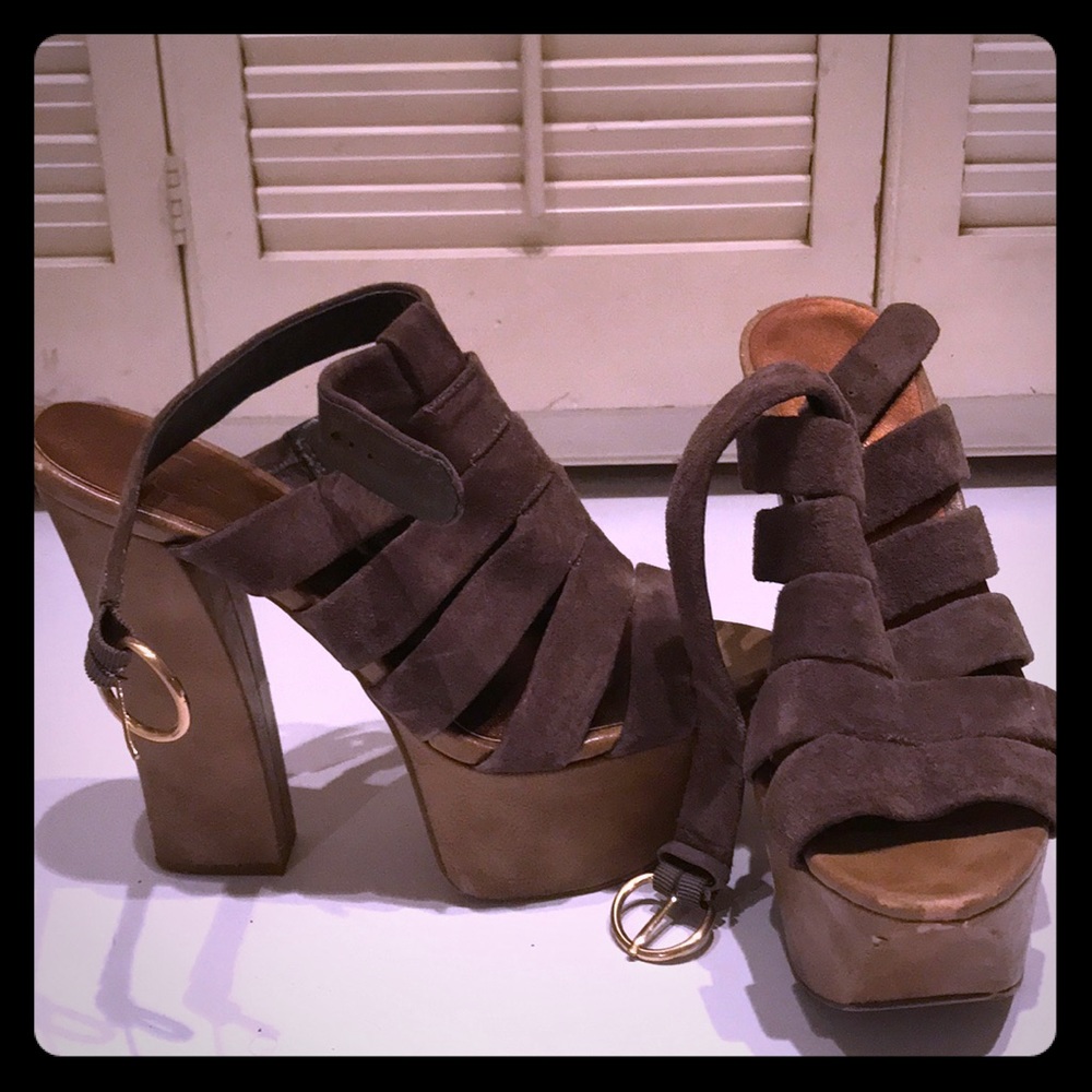 Jessica Simpson Heel